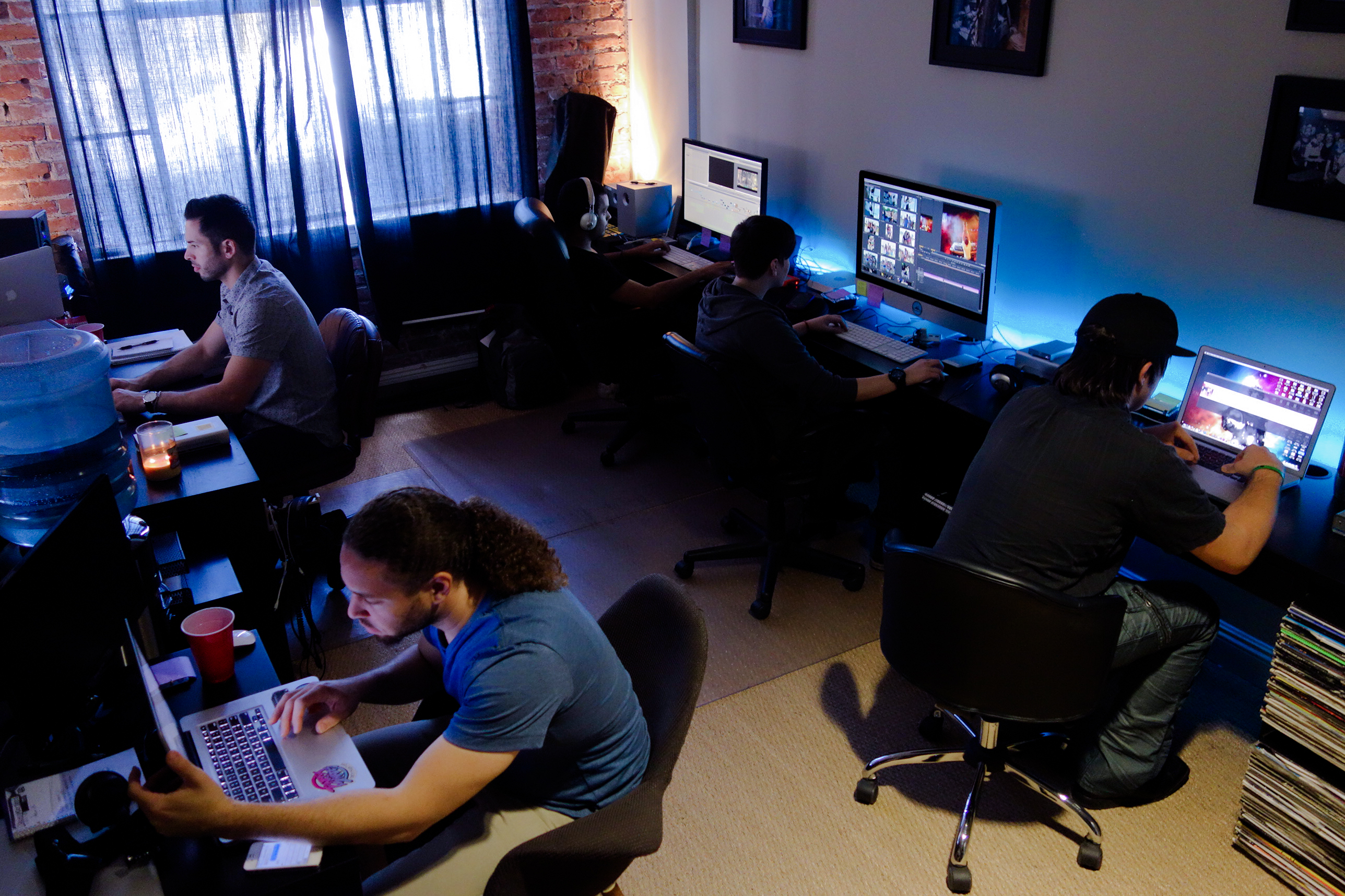 eyewax office
